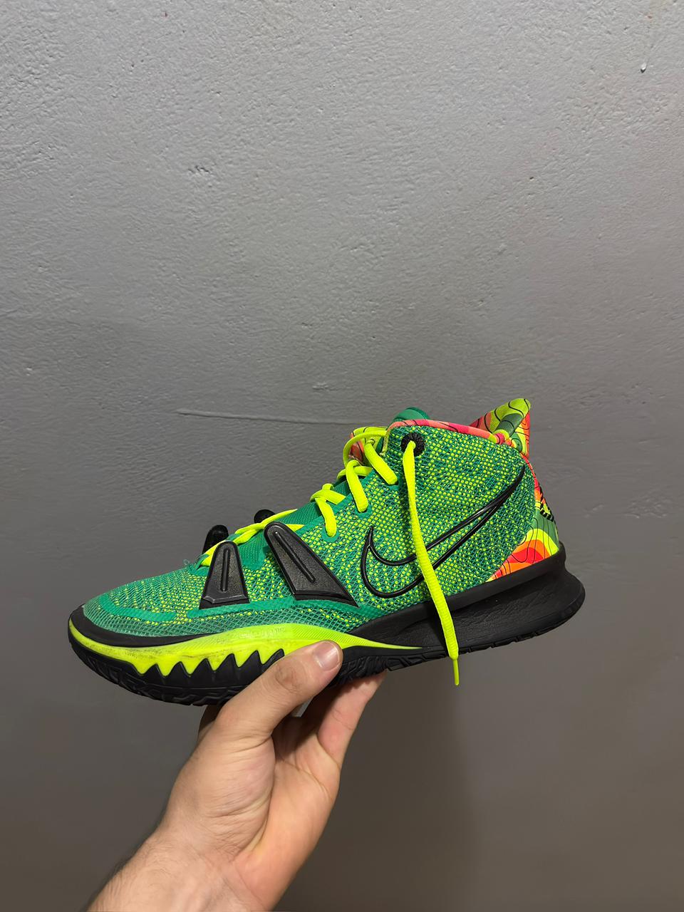 Nike Kyrie 7 Weatherman