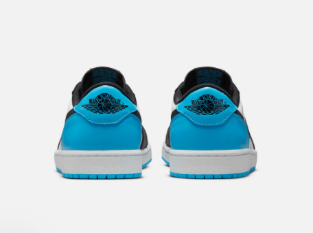 Air Jordan 1 Retro Low OG UNC