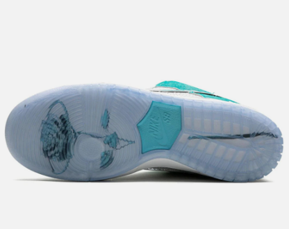 Nike Dunk SB Low x April Skateboards 'Turbo Green'