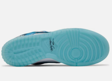 Futura Laboratories x Nike Dunk SB Low 'Bleached Aqua'