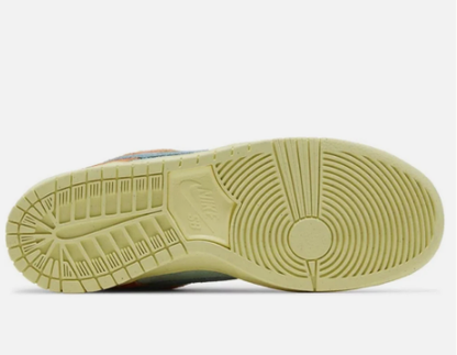 Nike Dunk Low SB 'Orange Emerald Rise'