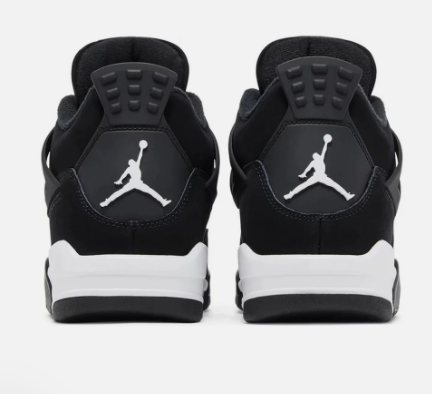Air Jordan 4 Retro 'White Thunder'