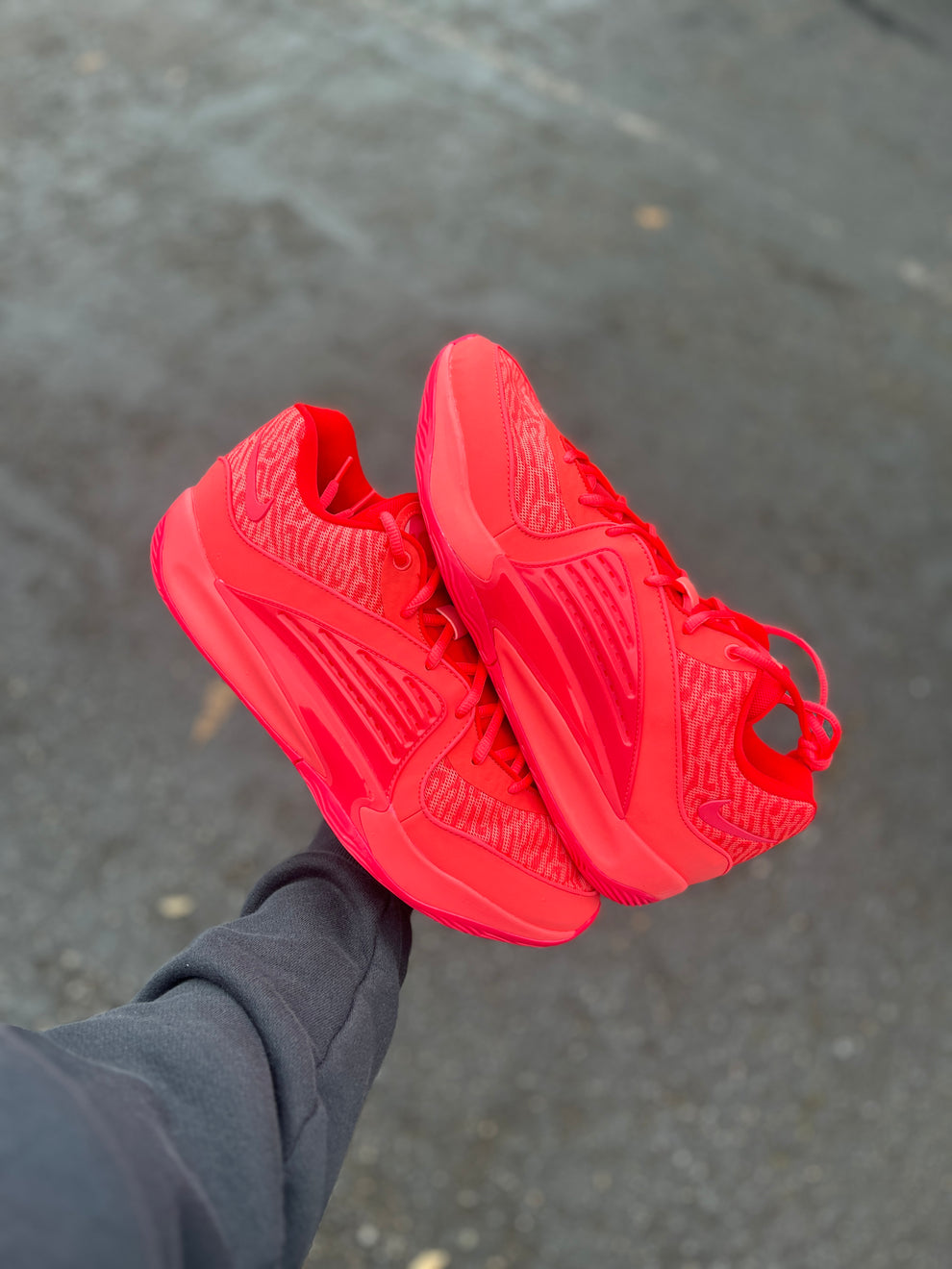 KD 16 Triple Red