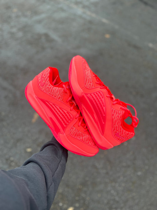 KD 16 Triple Red